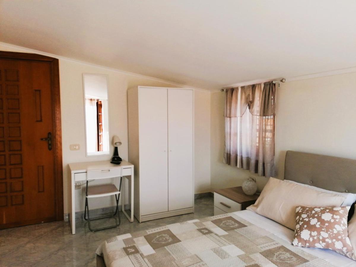 Rara Domus B&B Pompeja Zewnętrze zdjęcie